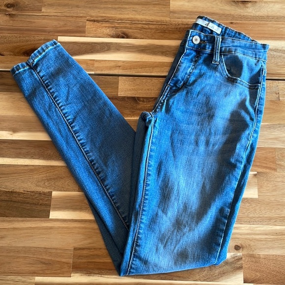 KanCan Denim - KanCan Mid-Rise Skinny Jeans